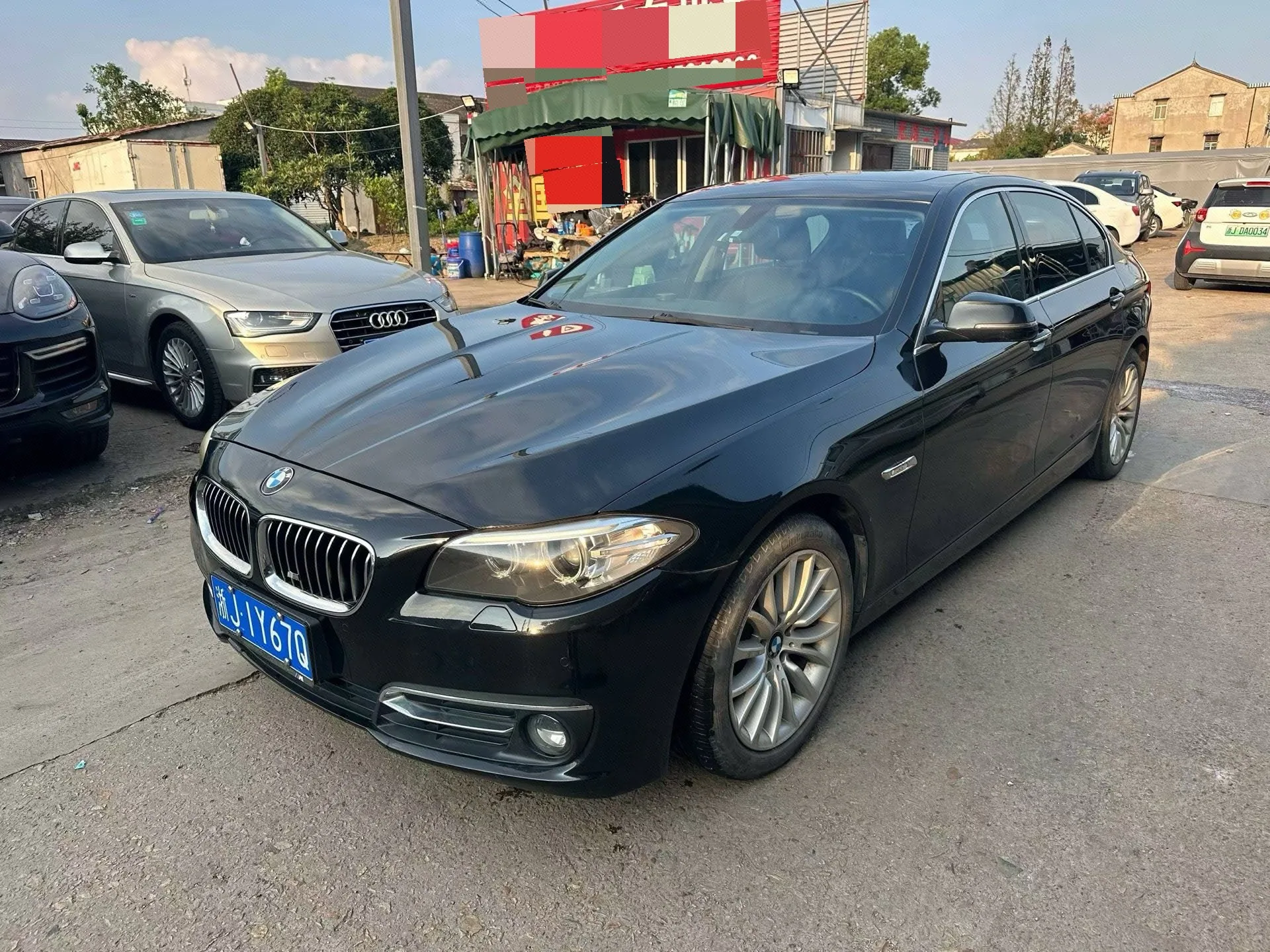 2014 BMW 5 Series 525Li Luxury Design Package