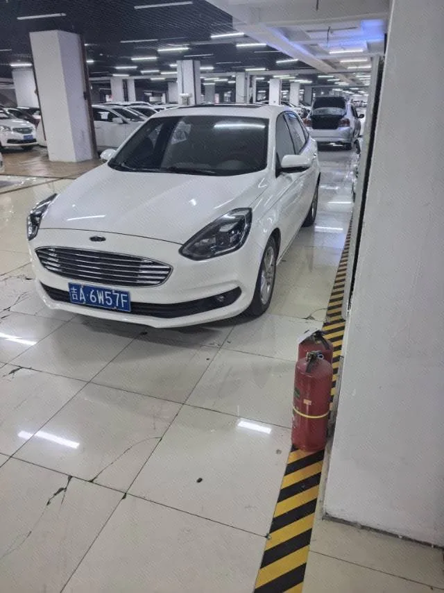 2019 Ford Focus Facelift 1.5L Automatic "Yuexiang" Edition (China V)