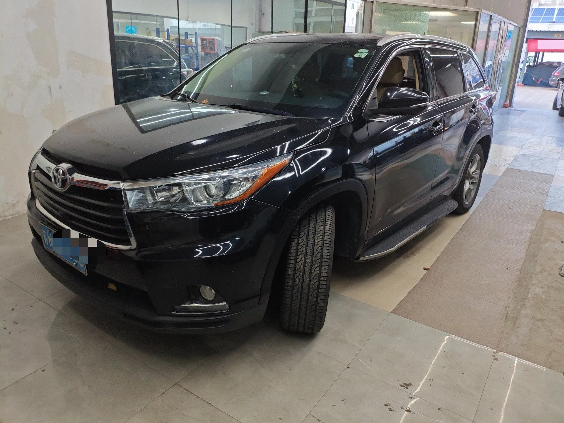 2015 Highlander 2.0T AWD Luxury 7-seater