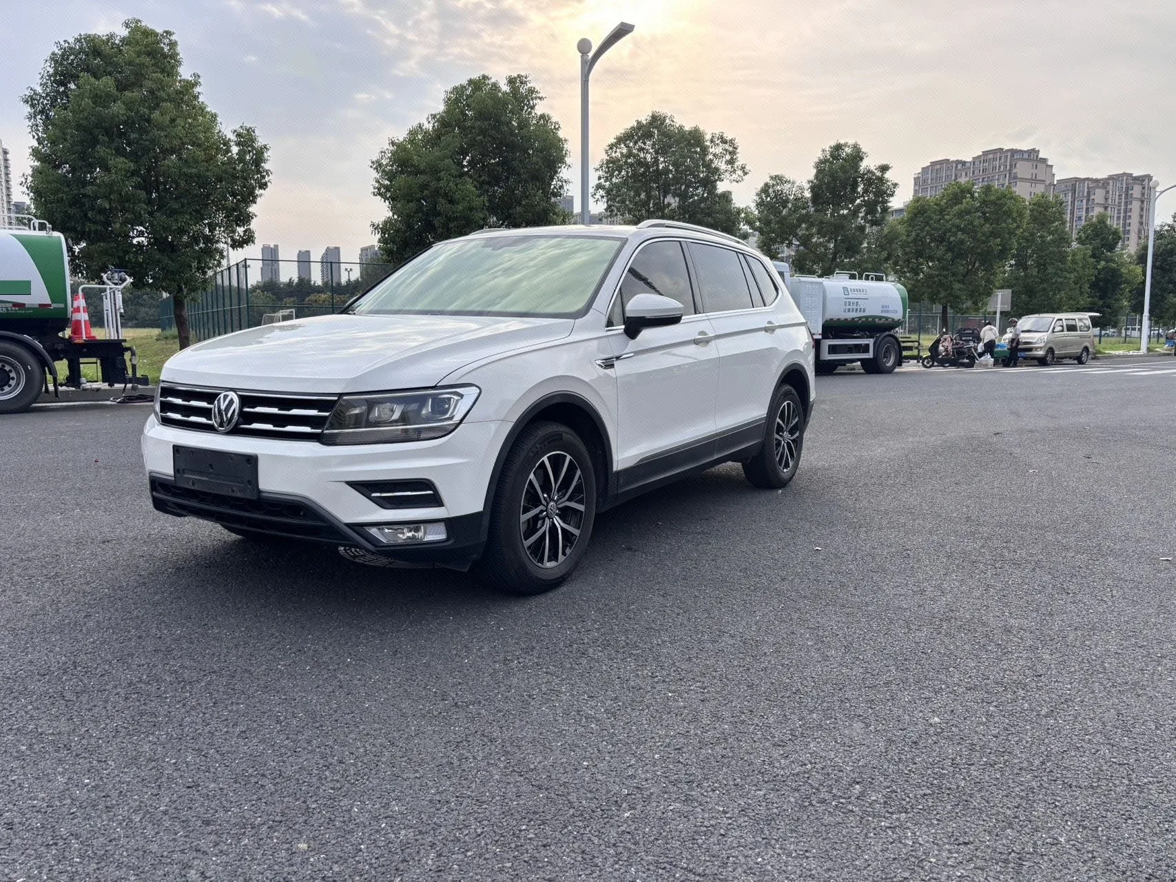 2017 Tiguan L 330TSI Automatic Front-Wheel Drive Flagship Edition