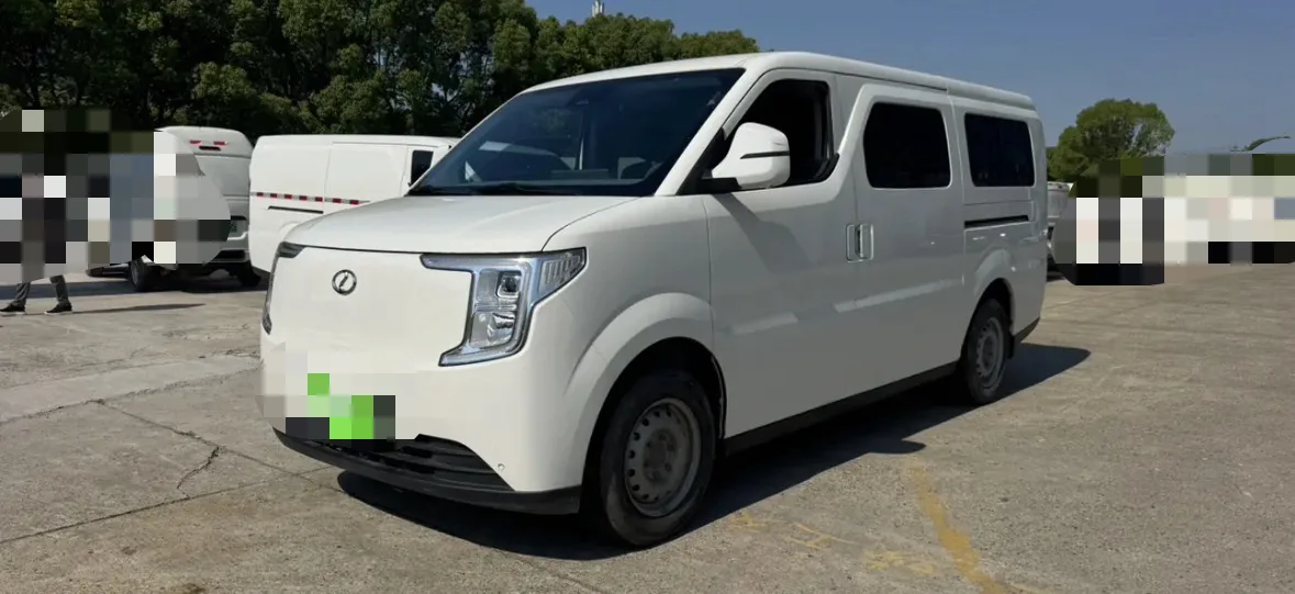 Ruichi 2025 R5 Passenger Bus Smart Drive Super-Charging Edition, Beyond I, Automatic Transmission