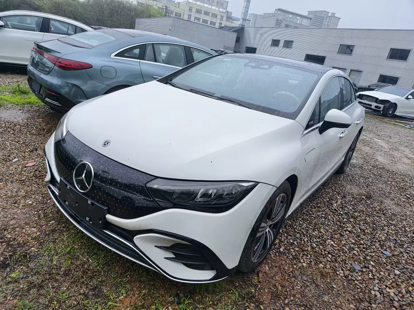 Mercedes-Benz 2025 EQE 500 4MATIC Luxury Edition Automatic