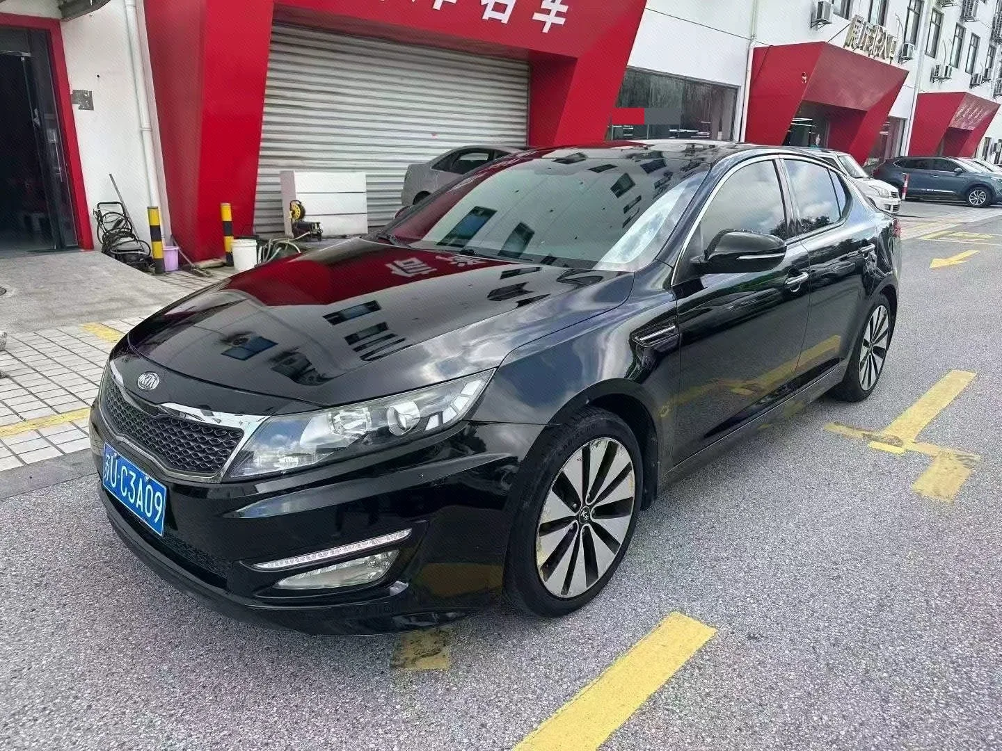 Kia K5 2011 2.0L Automatic TOP