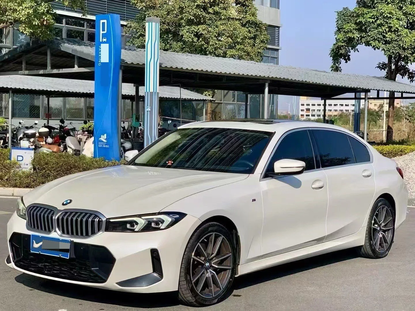 2023 BMW 3 Series 320Li M Sport Package