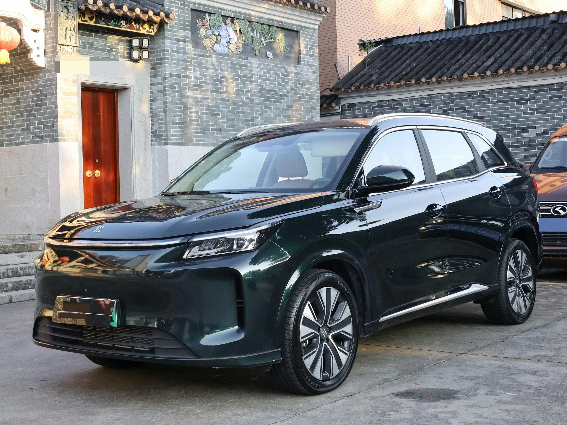 Blue Electric E5 PLUS 2025 Model, 120 km Range, Standard Travel Custom Edition, 7-Seater