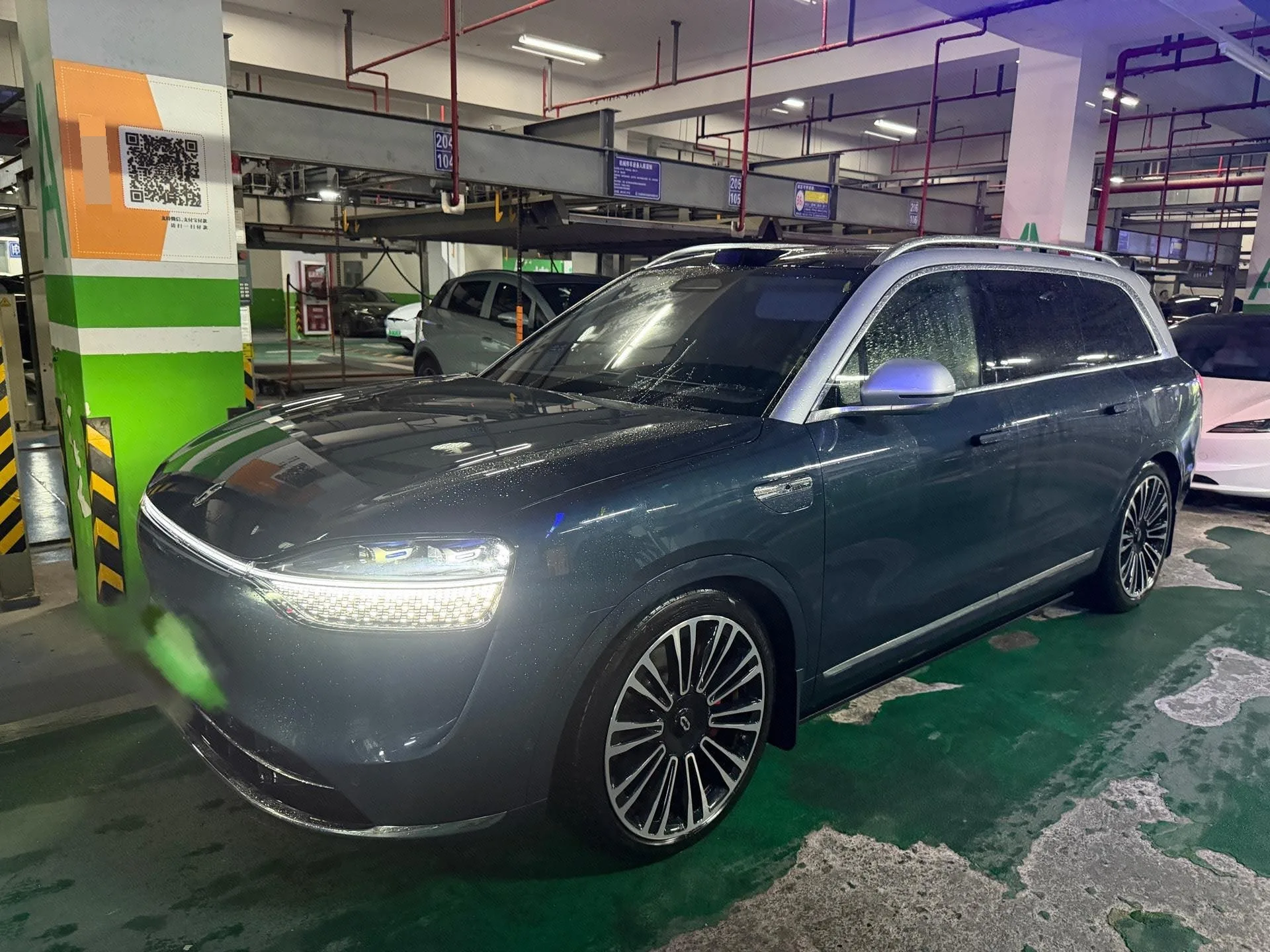 AITO 2024 Model M9 Extended Range Ultra Edition (52kWh, 5-seater, Automatic)