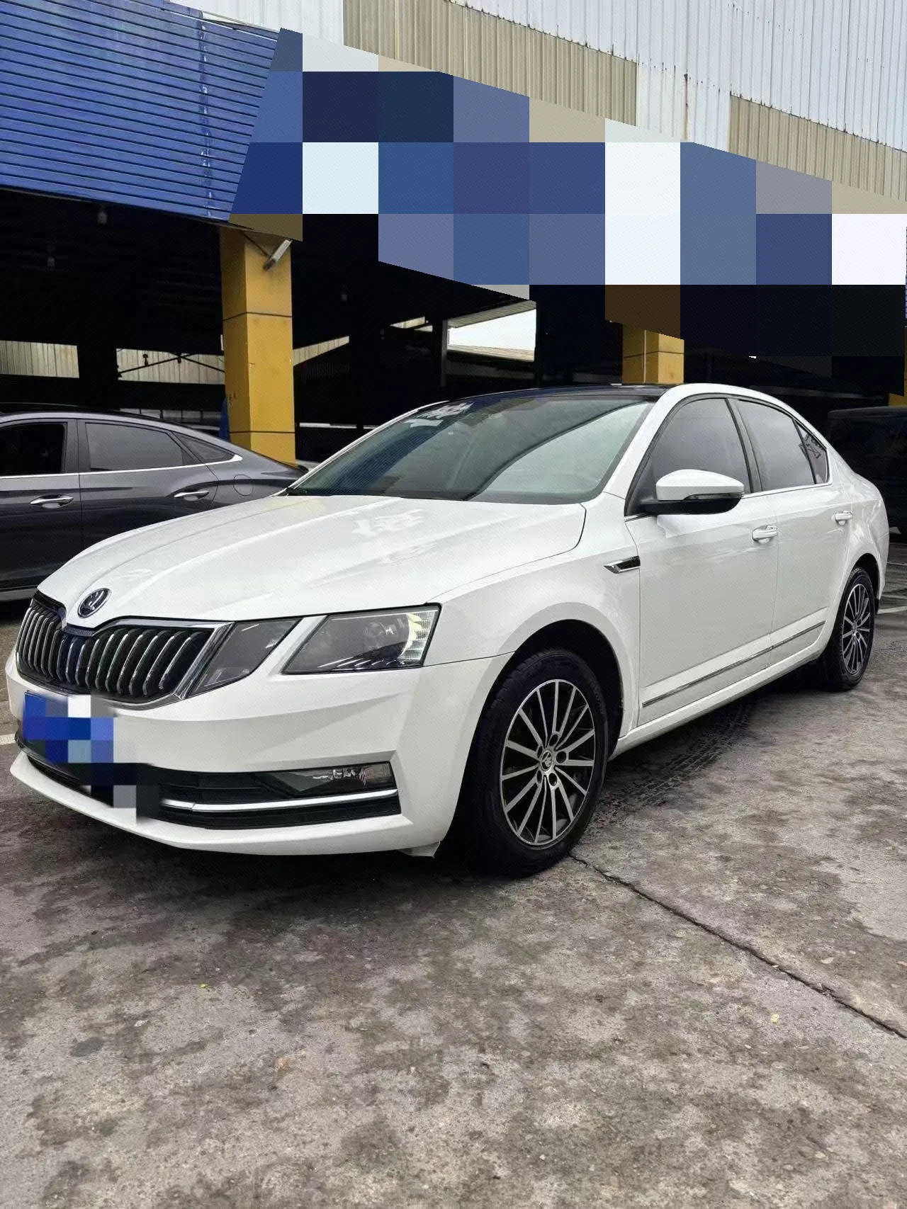 Skoda 2018 Octavia 1.6 Standard Edition, Manual Transmission