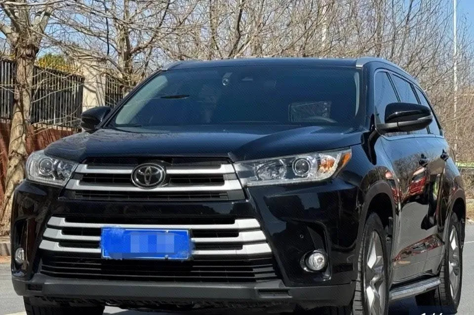 2018 Toyota Highlander 2.0T AWD Premium Edition, 7-Seater, China V Emission Standard