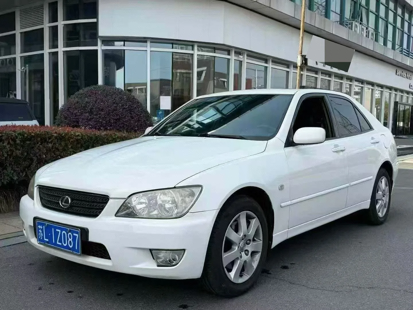 Lexus IS (Imported) 1998 IS200 2.0 Automatic Transmission