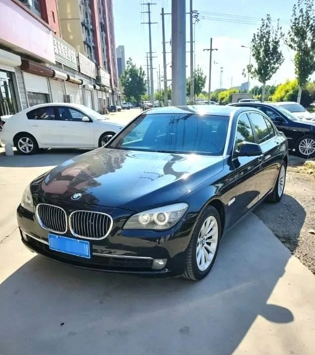 2009 BMW 7 Series 740Li Luxury Edition