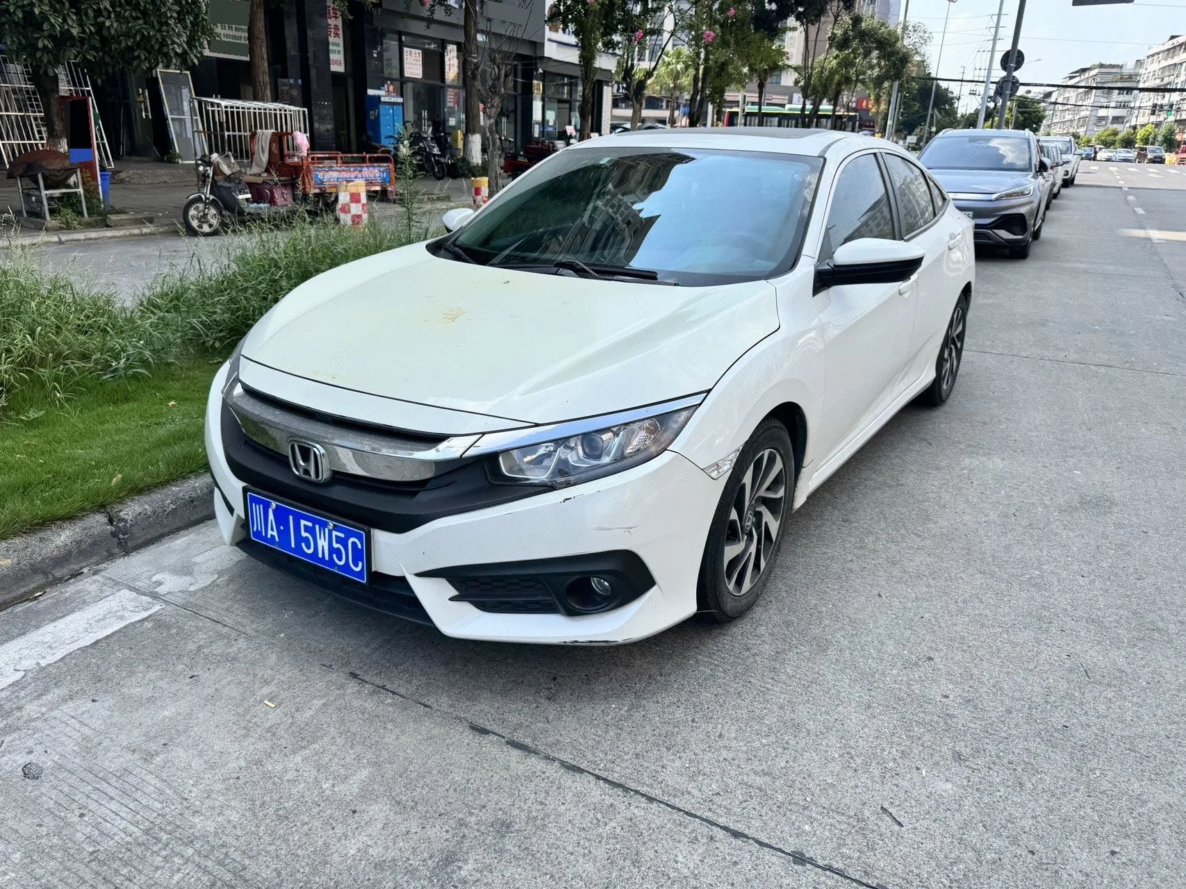 2016 Civic 220TURBO CVT Luxury Edition