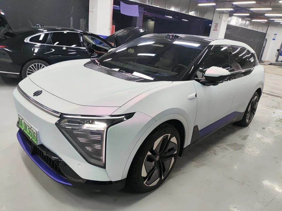HiPhi Y 2023 560km Elite Edition