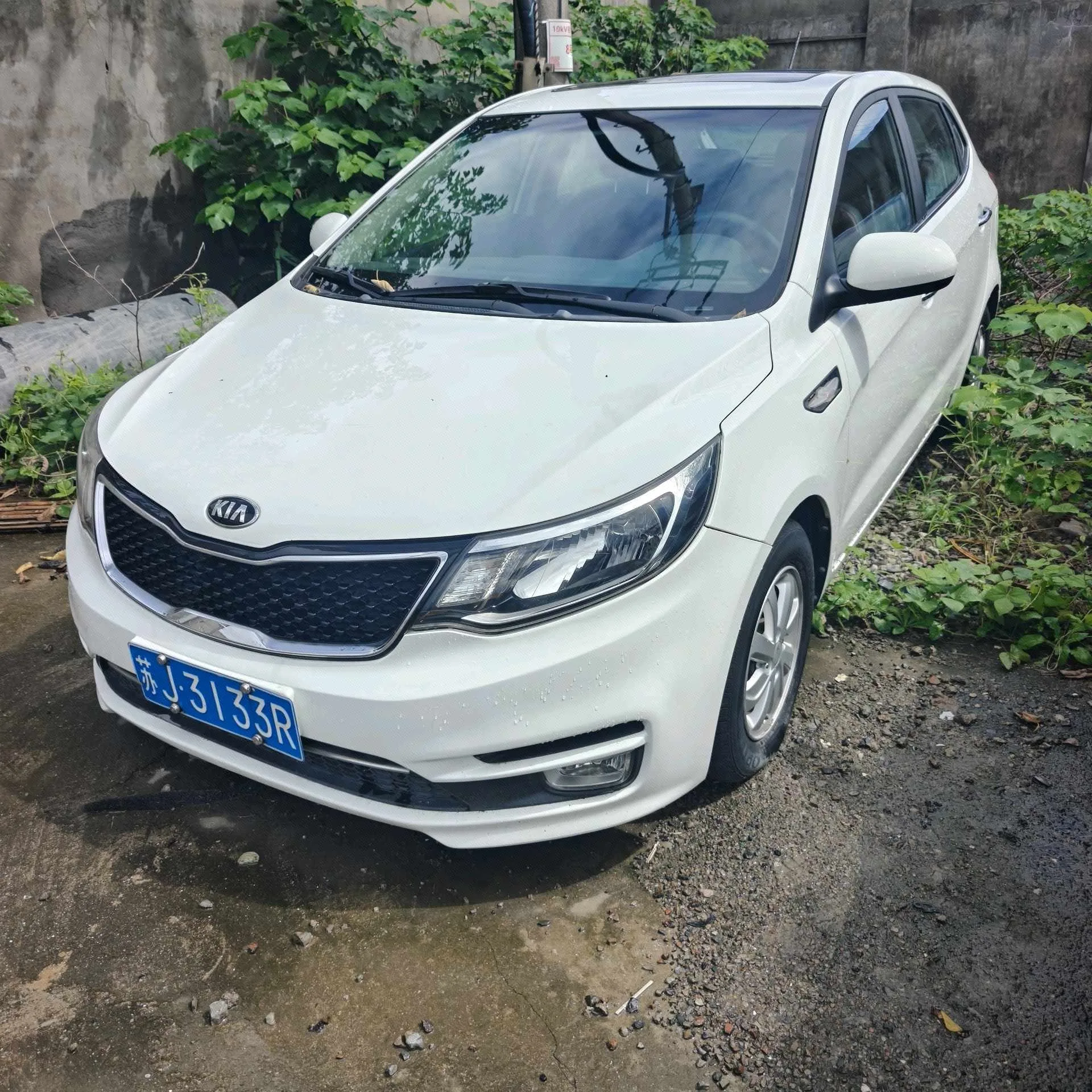 2015 Kia K2 Hatchback 1.4L AT GLS Cool Edition