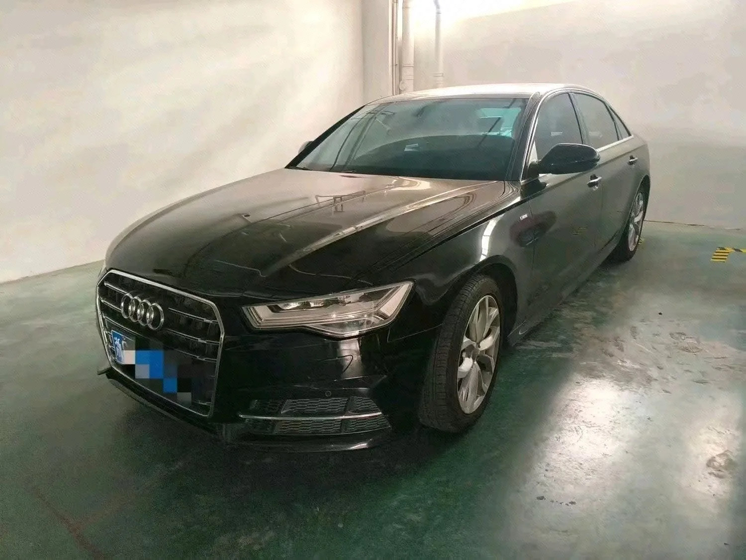 Audi A6L 2018 30th Anniversary Edition 35 TFSI Fashion Model