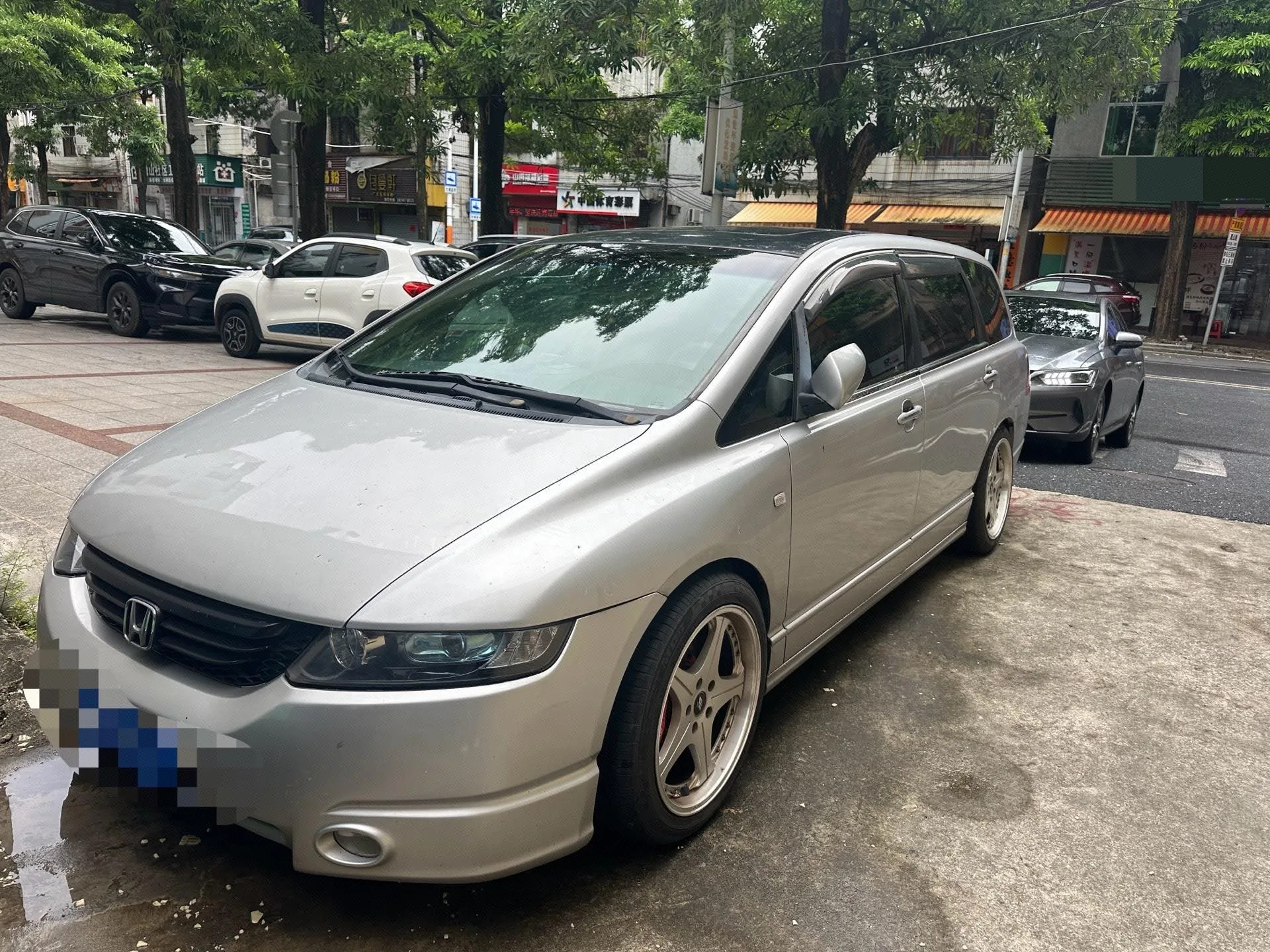 2005 Odyssey 2.4L Base Model