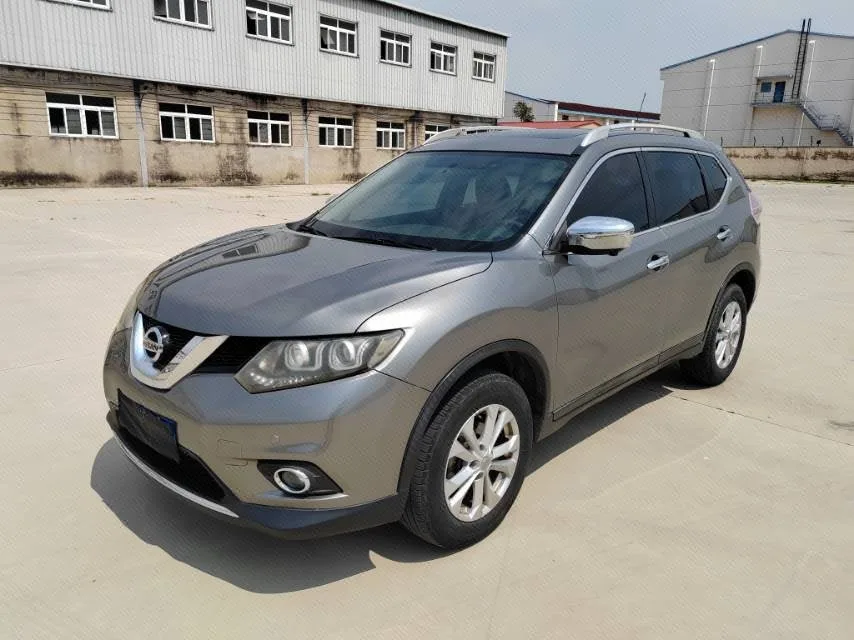 Nissan X-Trail 2015 2.0L CVT Comfort MAX Edition 2WD