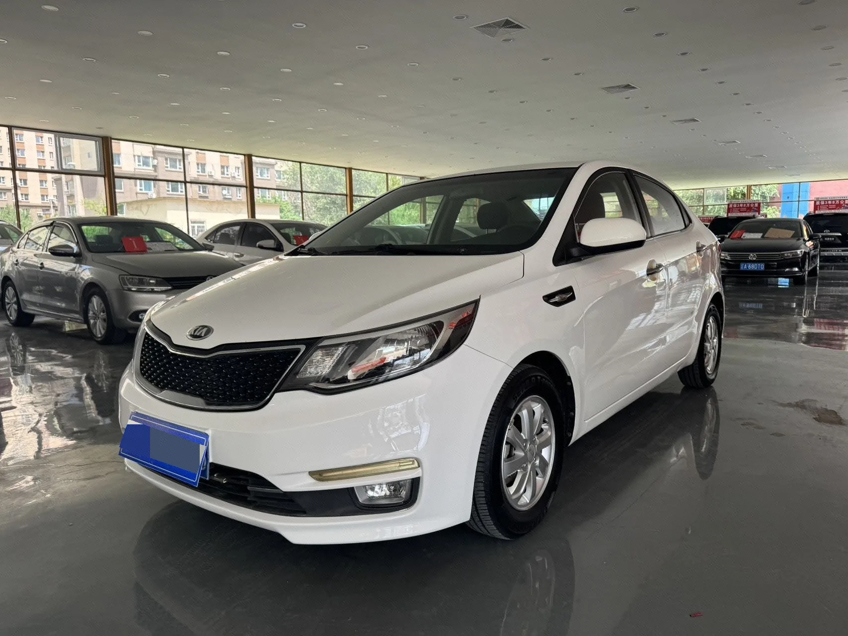 2015 Kia K2 Sedan 1.4L AT GLS