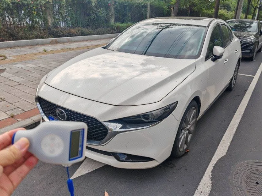 Mazda3 Axela 2021 2.0L Automatic Premium Edition
