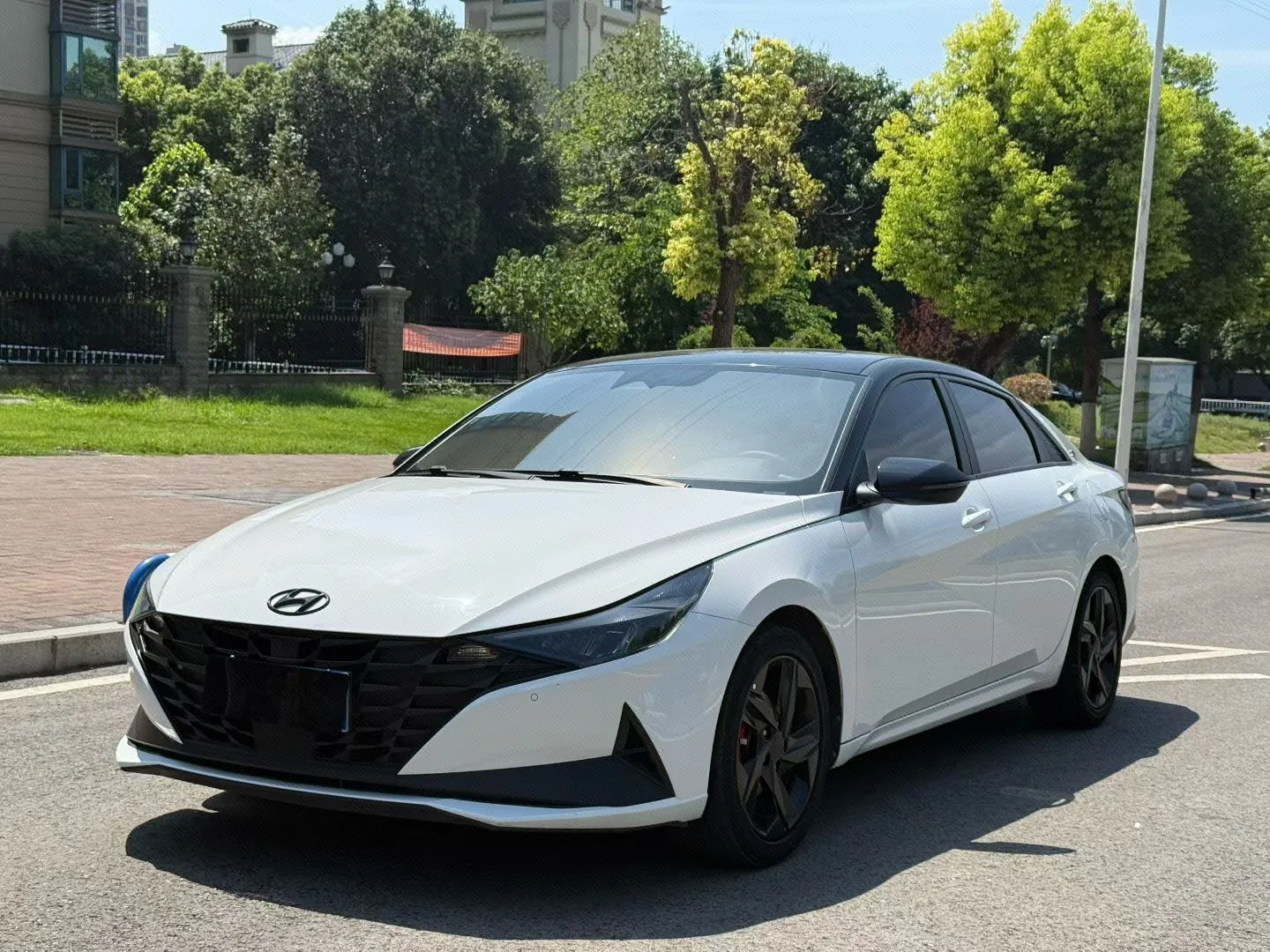 Hyundai Elantra 2022 1.5L CVT 20th Anniversary Edition