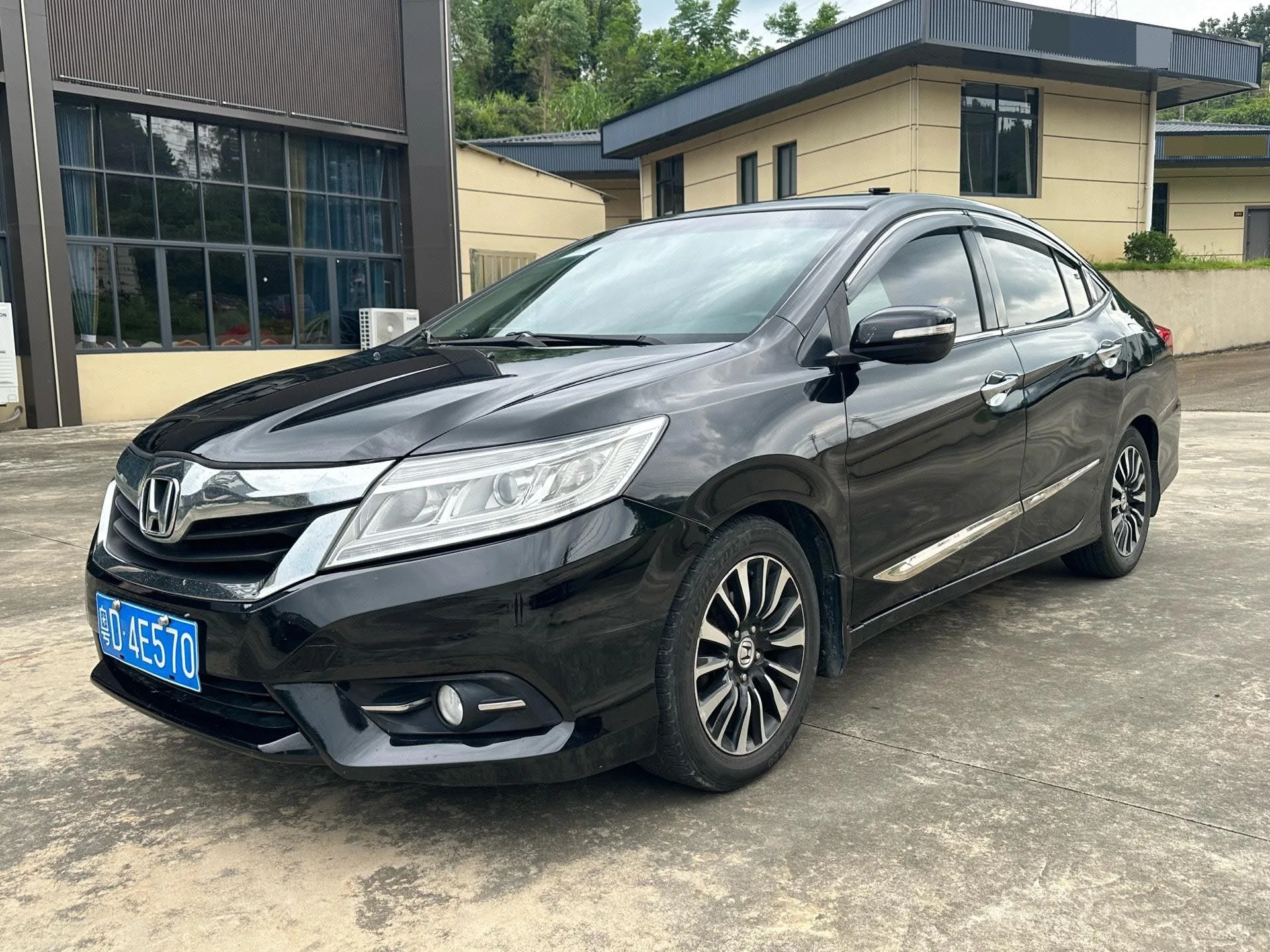 Honda Crider 2013 1.8L Automatic Comfort Edition