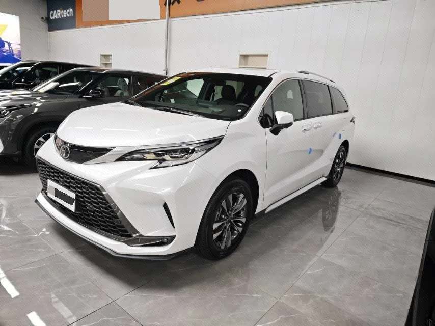 2026 Toyota Grevia Hybrid 2.5 CVT Premium PLUS AWD Automatic