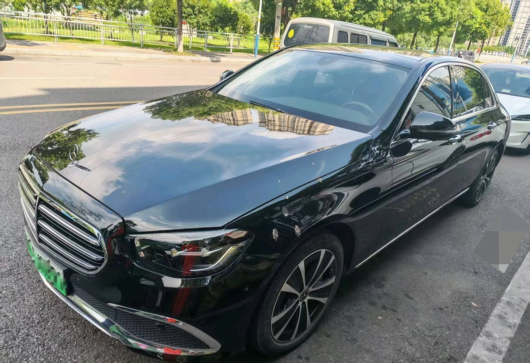 Mercedes-Benz E-Class PHEV 2023 E 350 e L Plug-in Hybrid Sedan