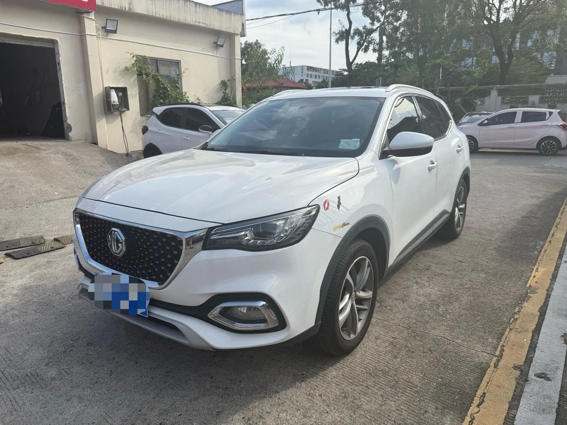 MG HS 2019 Model Year 20T Automatic Front-Wheel Drive Trophy Supercar Edition, China VI