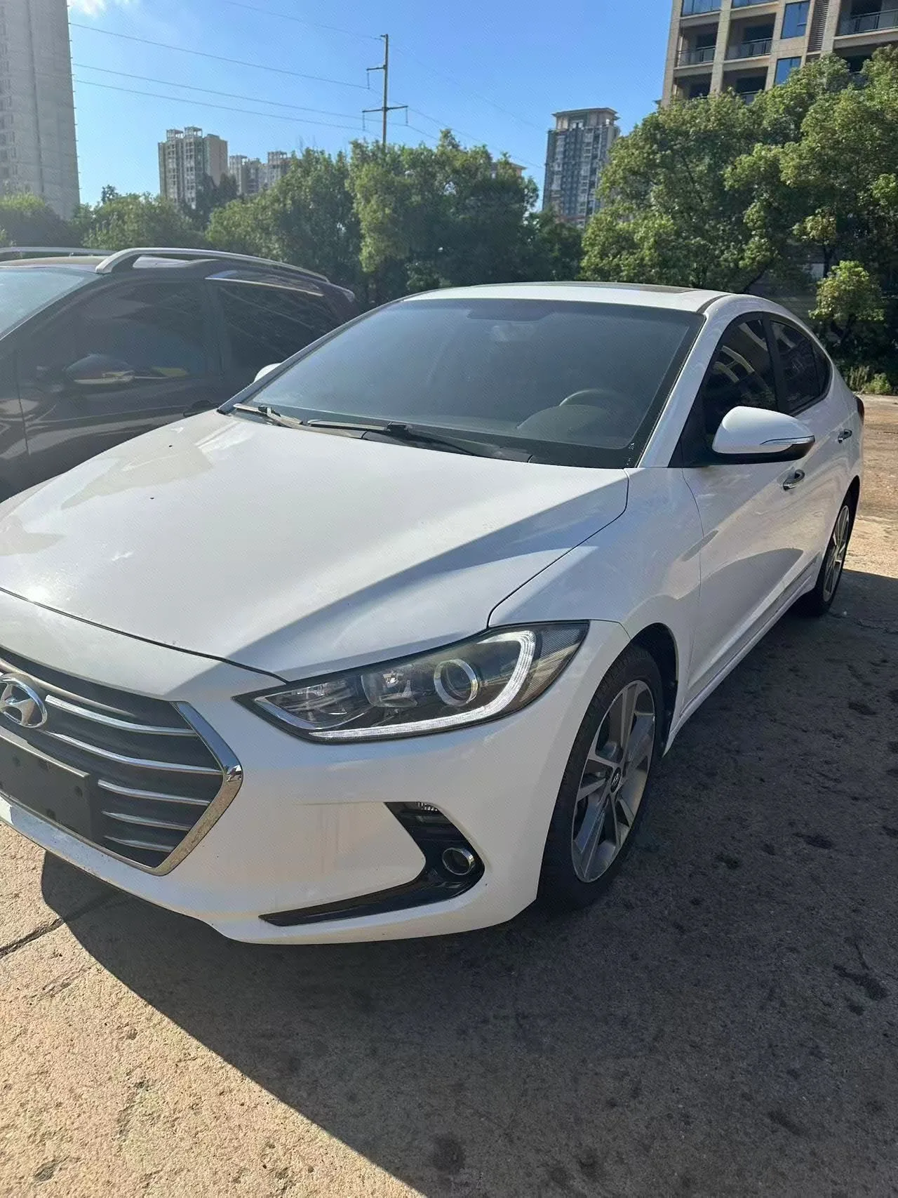 Hyundai Elantra 2016 1.6L Automatic Smart Elite Edition