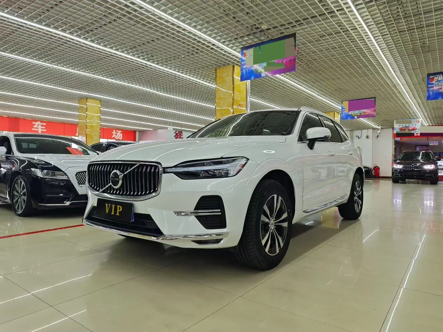2024 Volvo XC60 B5 AWD Inscription Luxury Edition