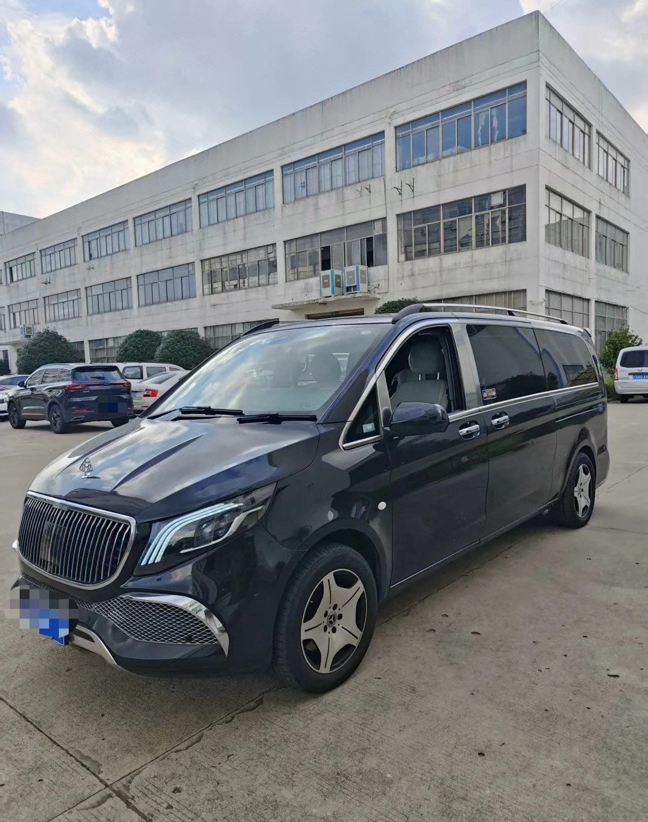Mercedes-Benz 2023 Vito 2.0T Business Edition 7-seater Automatic