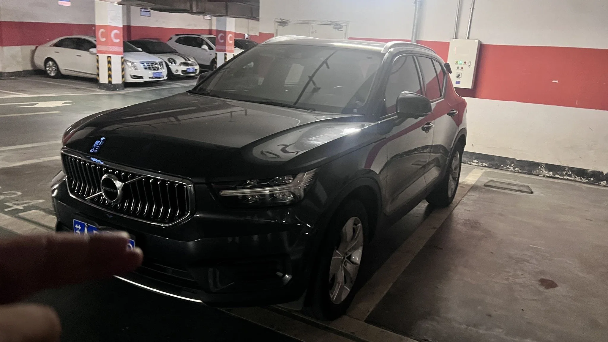2022 Volvo XC40 T4 AWD Smart Drive Style Edition