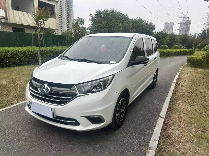 Changan Oushang A600EV 2019 Model Year, Facelift, 6-Seater