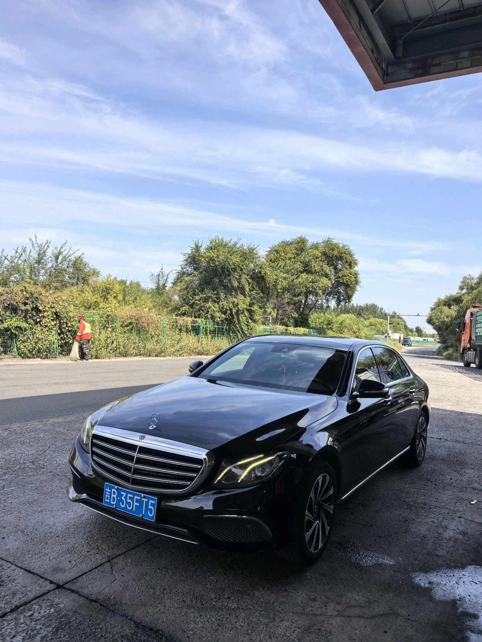 Mercedes-Benz E-Class 2017 E 300 L Sport Luxury