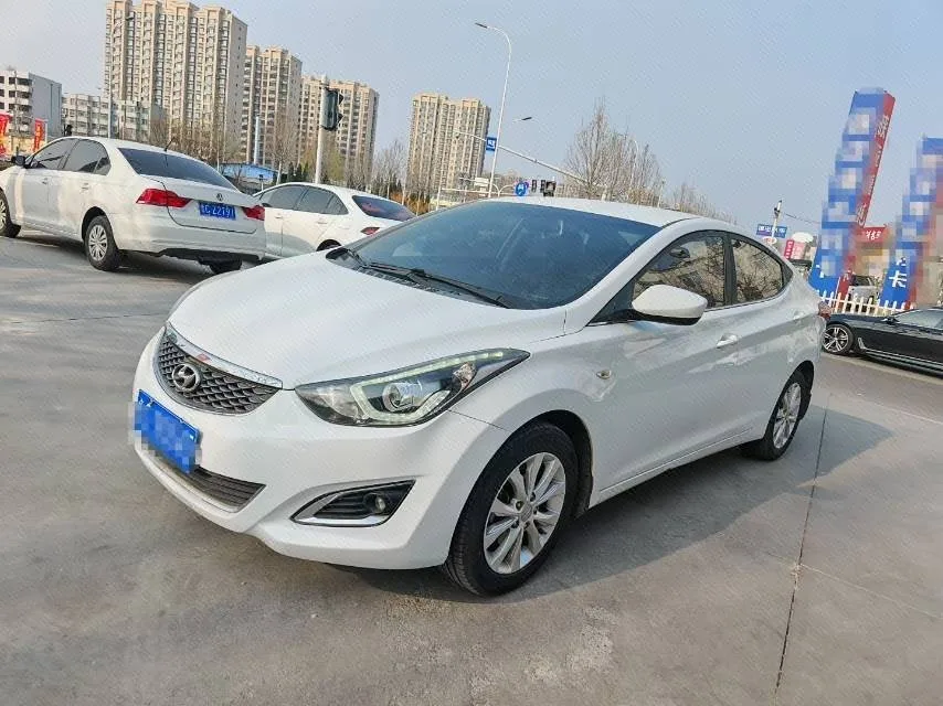 Hyundai Elantra 2016 1.6L Automatic Smart Edition