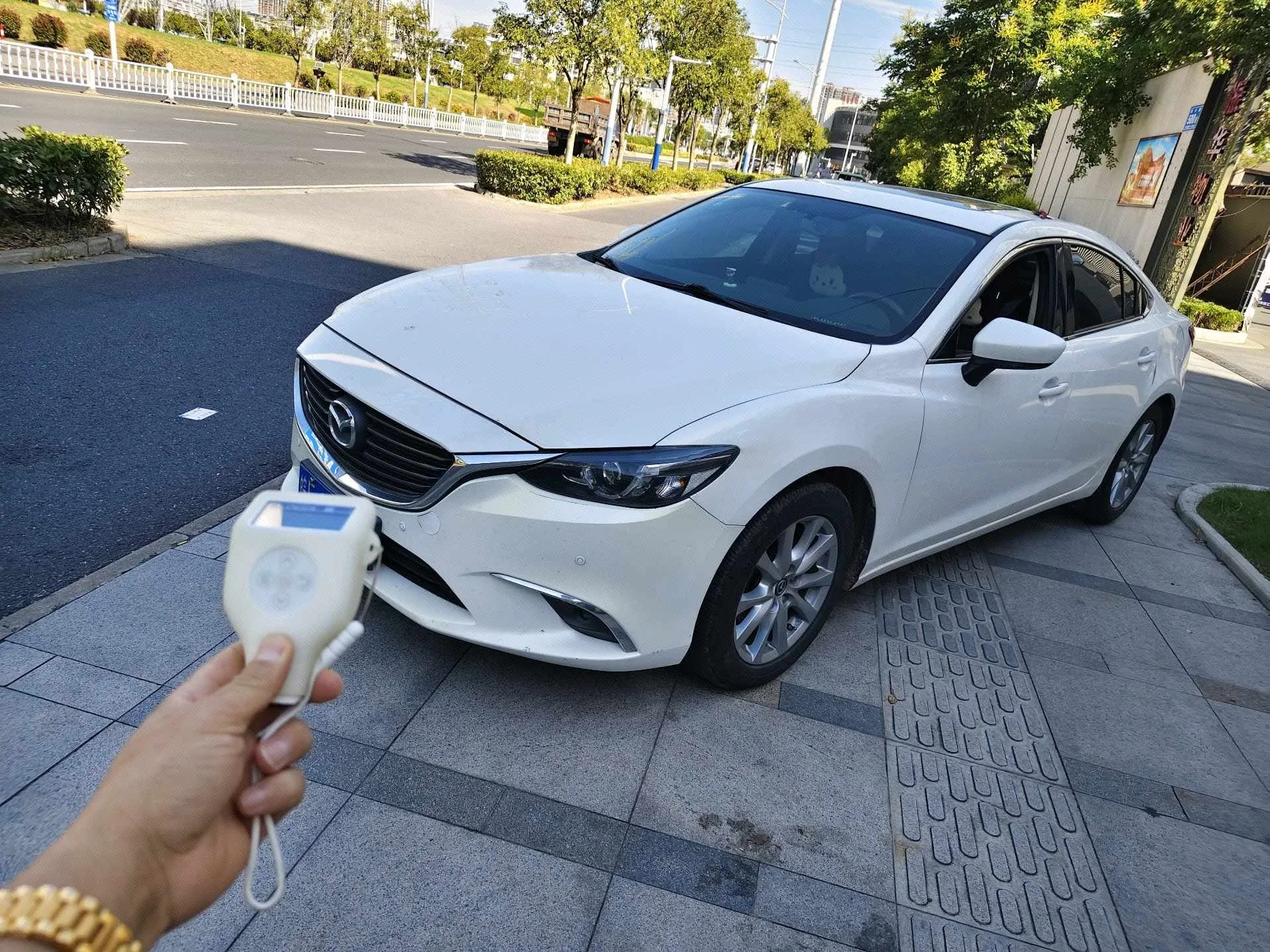 Mazda6 Atenza 2017 2.0L Blue Sky Luxury Edition