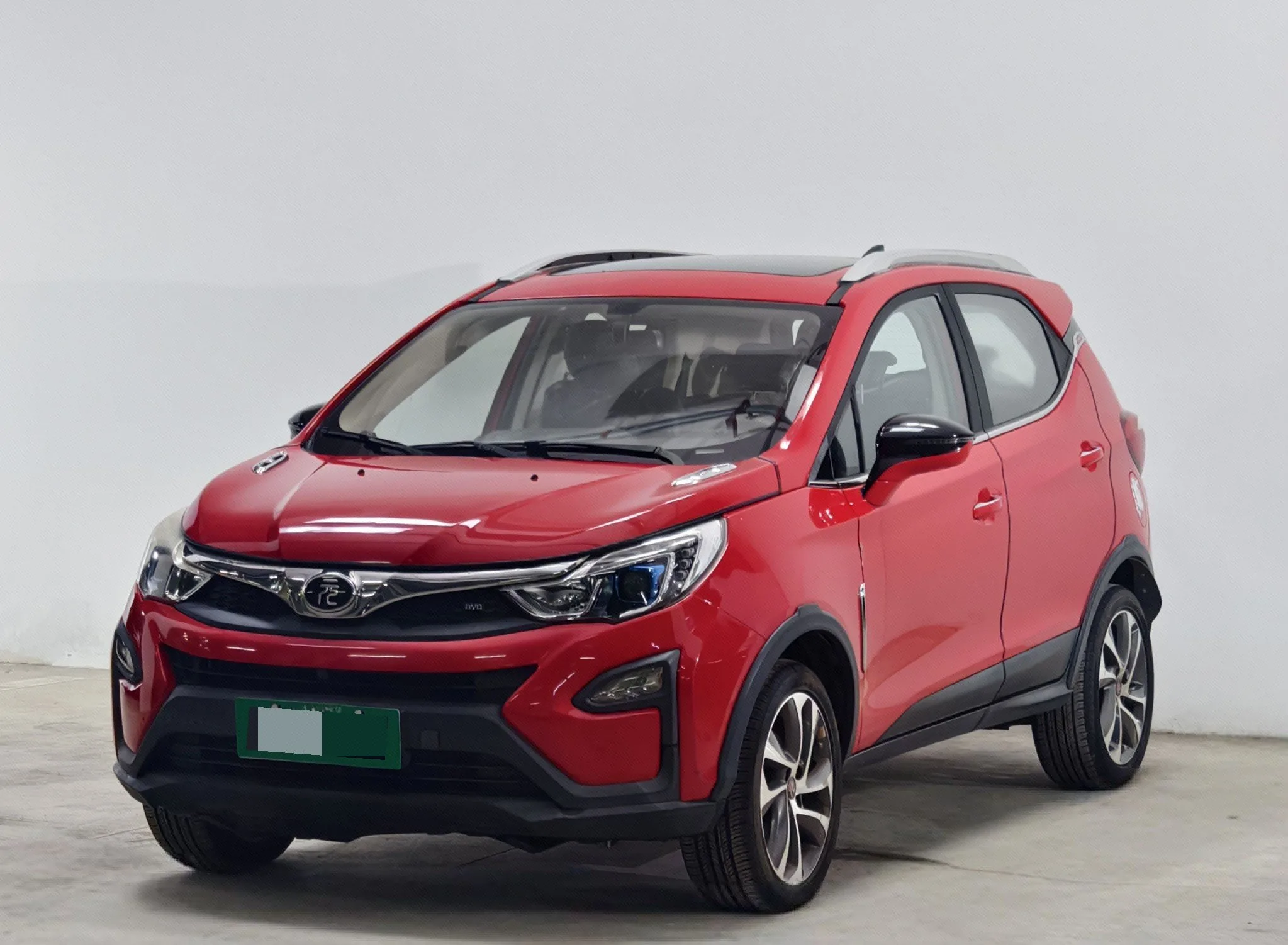 BYD 2016 Yuan 1.5 Premium Edition, Manual Transmission