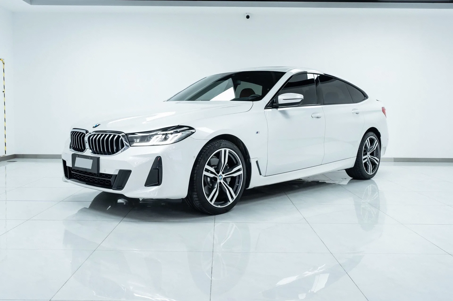 2022 BMW 6 Series GT 630i M Sport Package