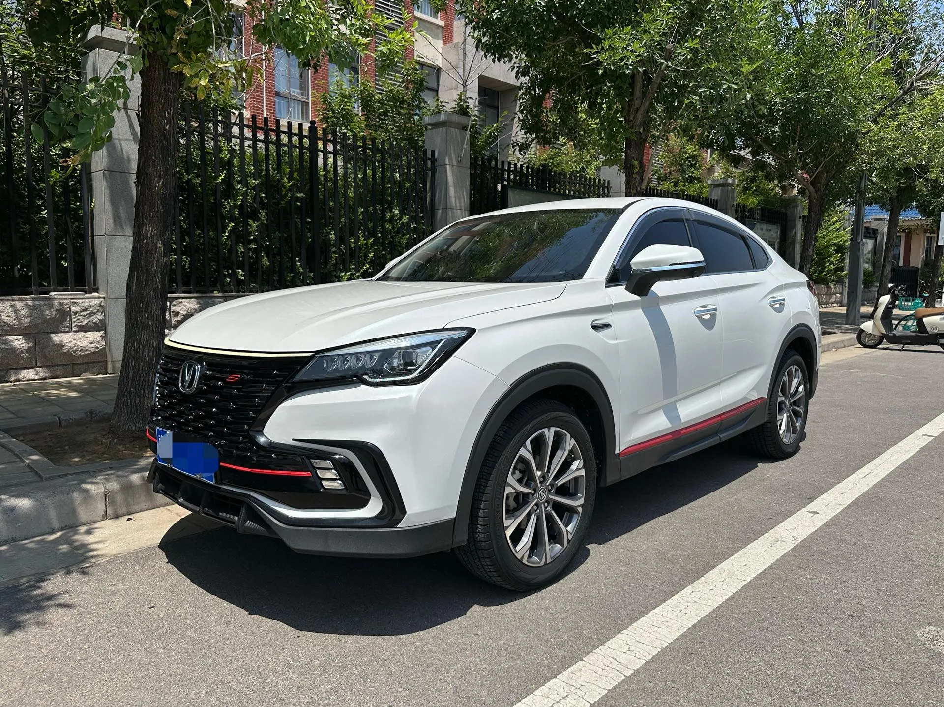 2021 Changan CS85 COUPE 1.5T DCT Luxury Edition