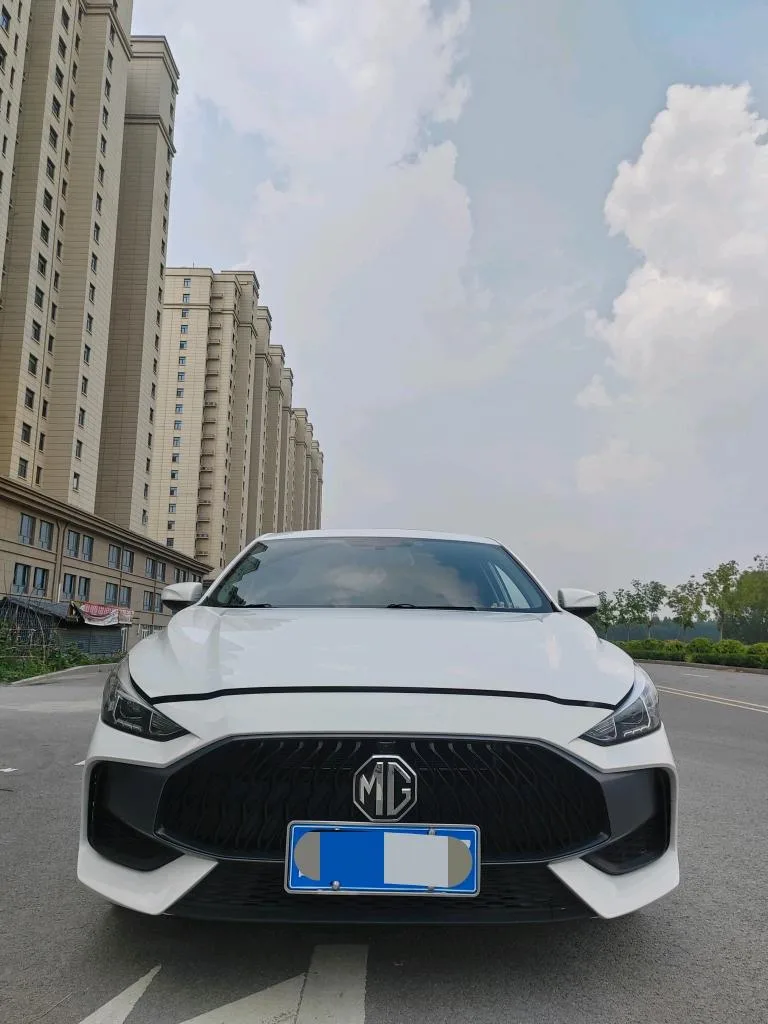 MG 2023 MG5 1.5 180DVVT Luxury Edition, Manual Transmission