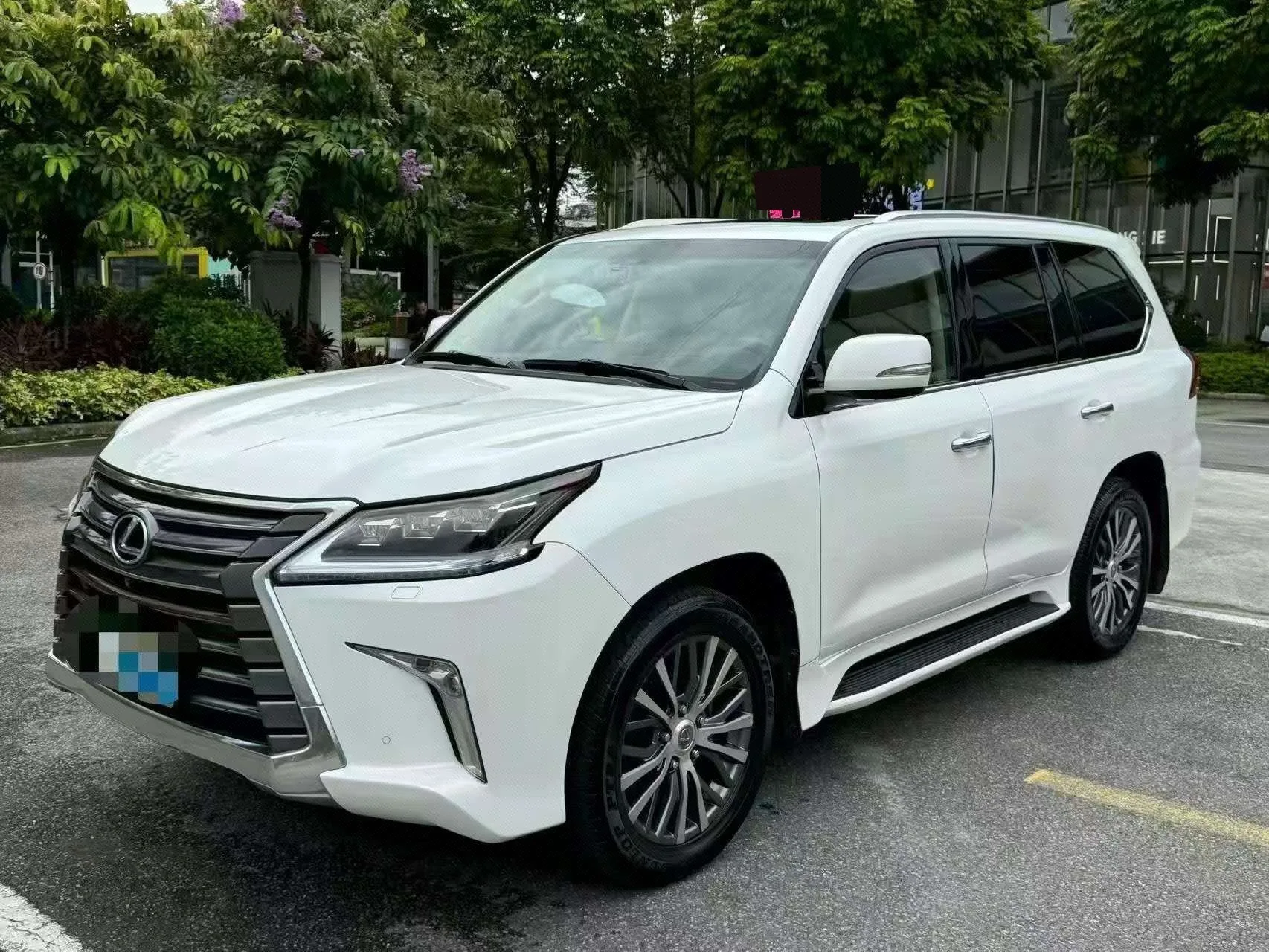 2019 Lexus LX 570 Sport Luxury Edition