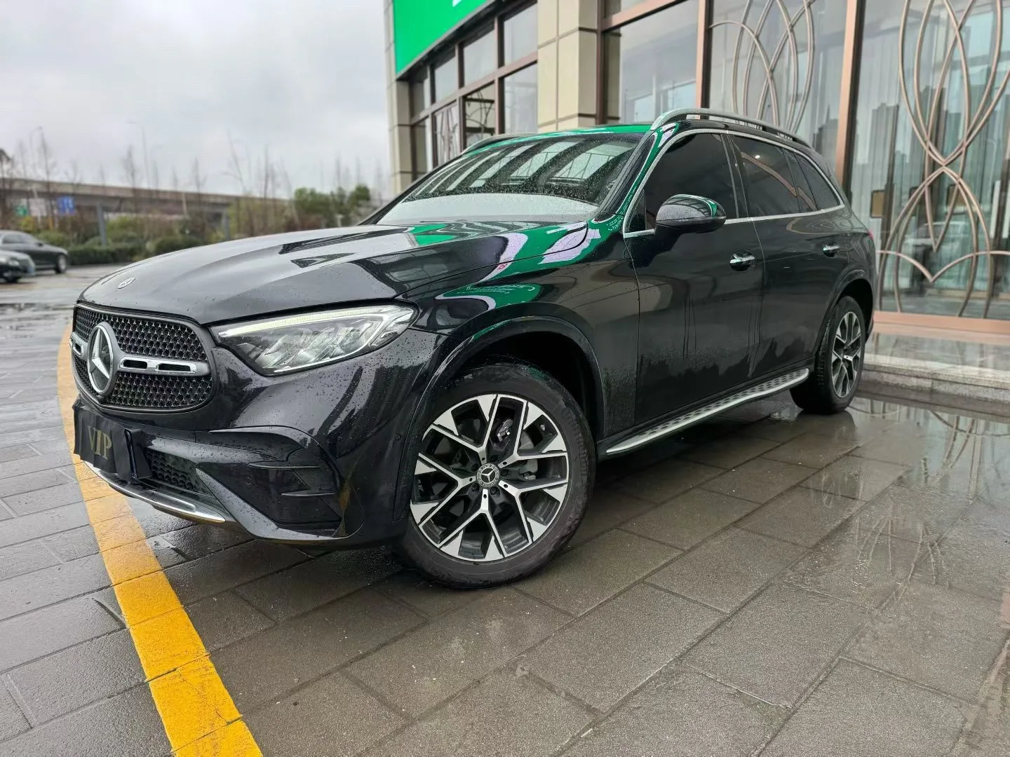 Mercedes-Benz 2024 GLC 260 L 4MATIC 48V 2.0T Luxury 5-seater (facelift) Automatic