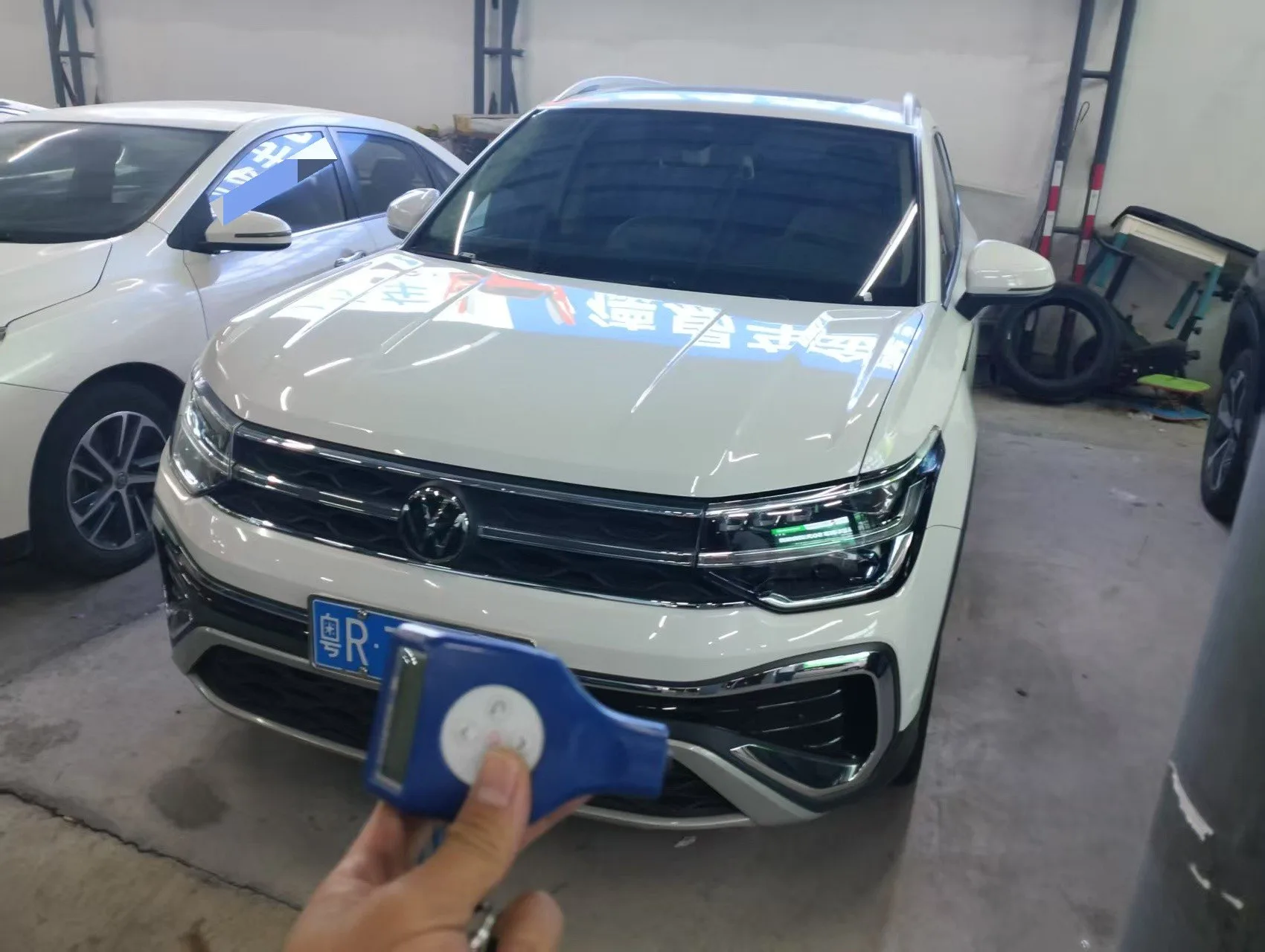 Volkswagen 2023 Tharu 1.5TSI 300TSI 2WD Full Moon Edition Automatic