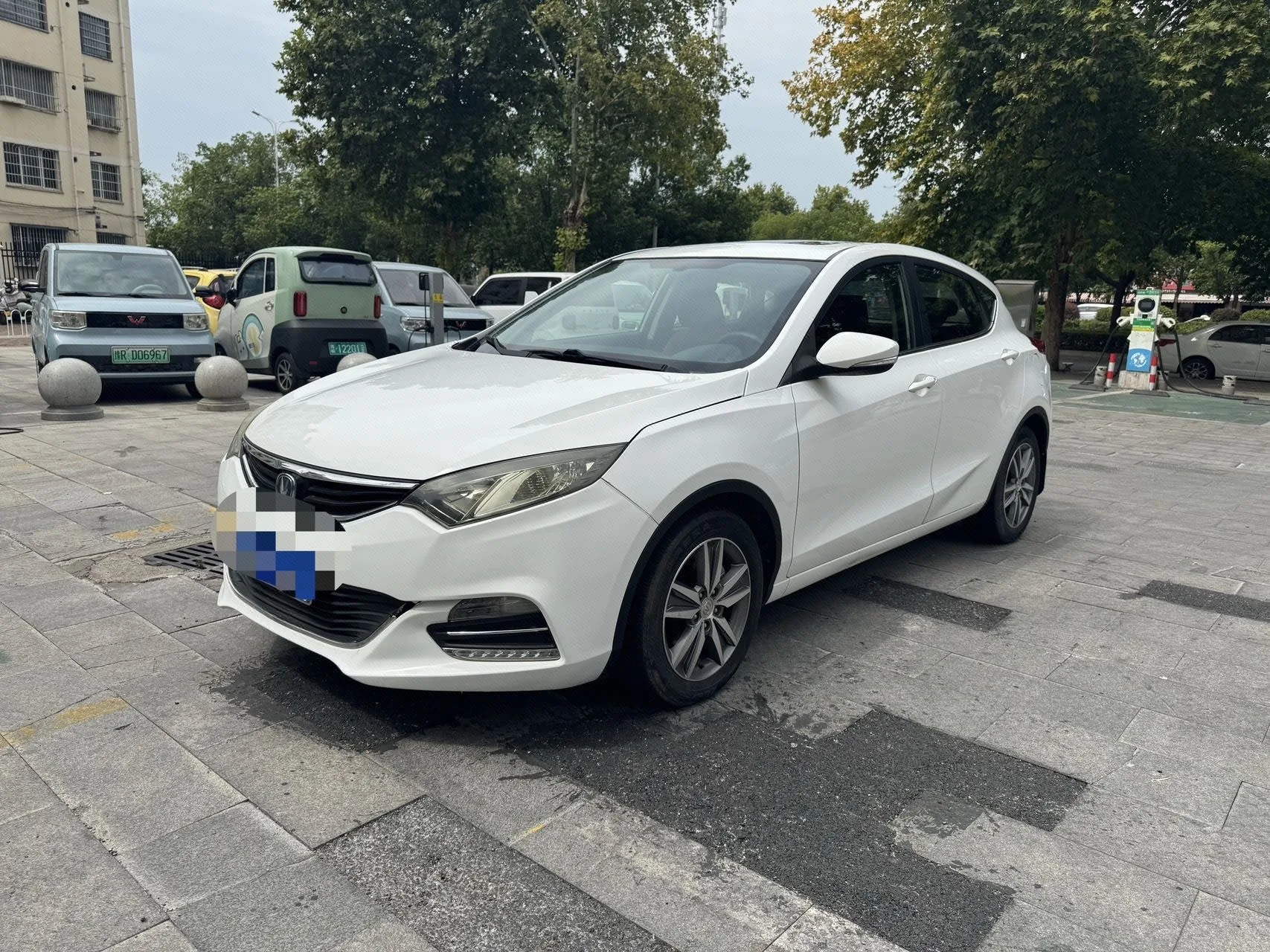 2016 Eado XT 1.6L Automatic "Cool" Edition