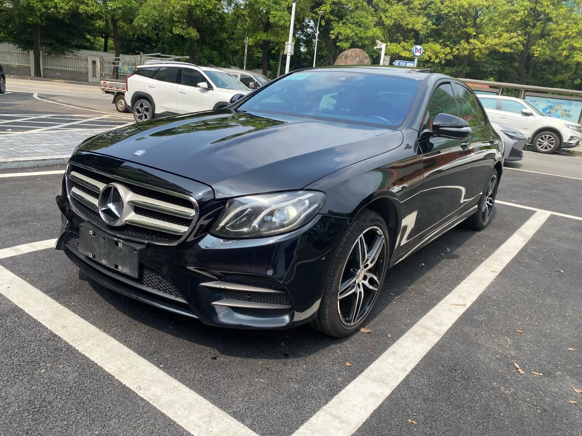 2017 Mercedes-Benz E-Class E 200 Sport 4MATIC