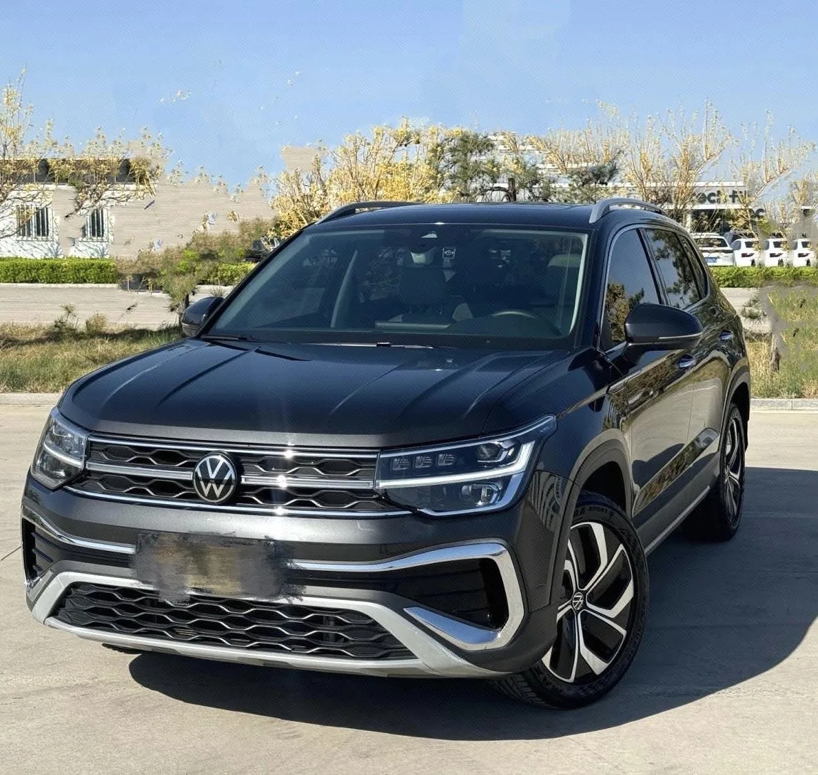 Volkswagen 2023 Tharu 1.5TSI 300TSI 2WD Full Moon Edition Automatic
