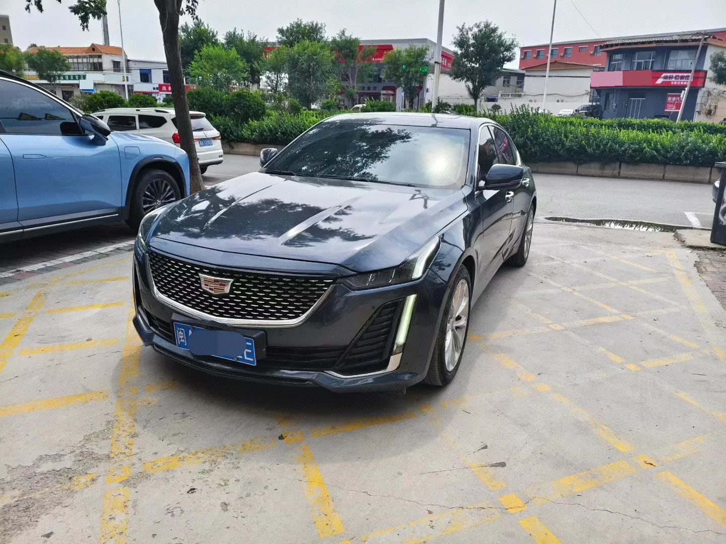 2022 Cadillac CT5 28T Luxury