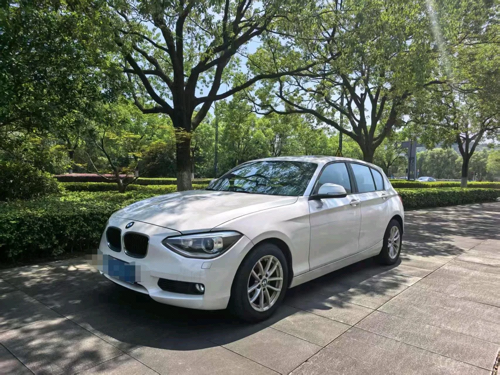 BMW 1 Series (Imported) 2013 Model Year Facelift 118i Leading Edition