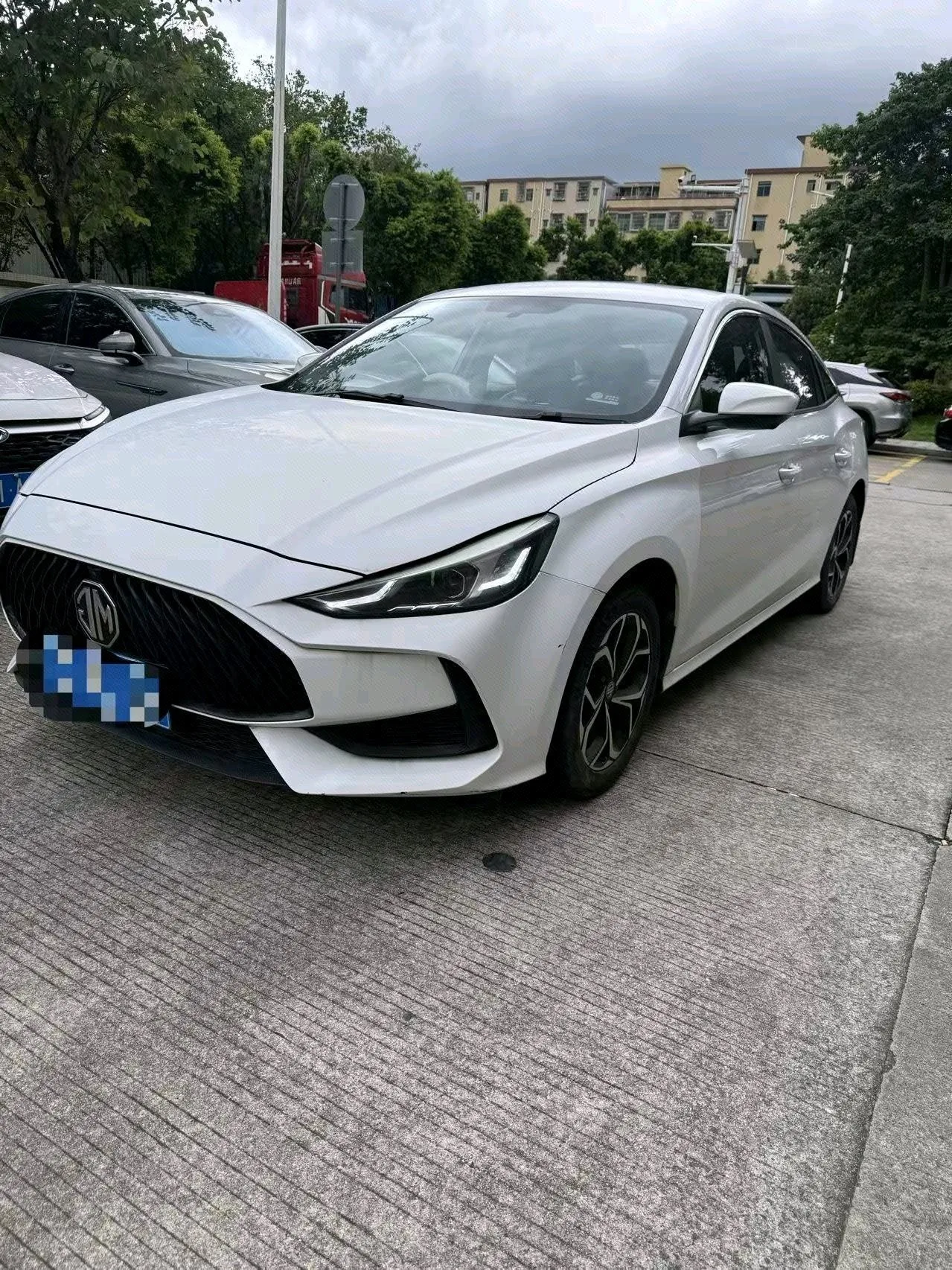 MG5 2021 180DVVT CVT Youth Luxury Edition