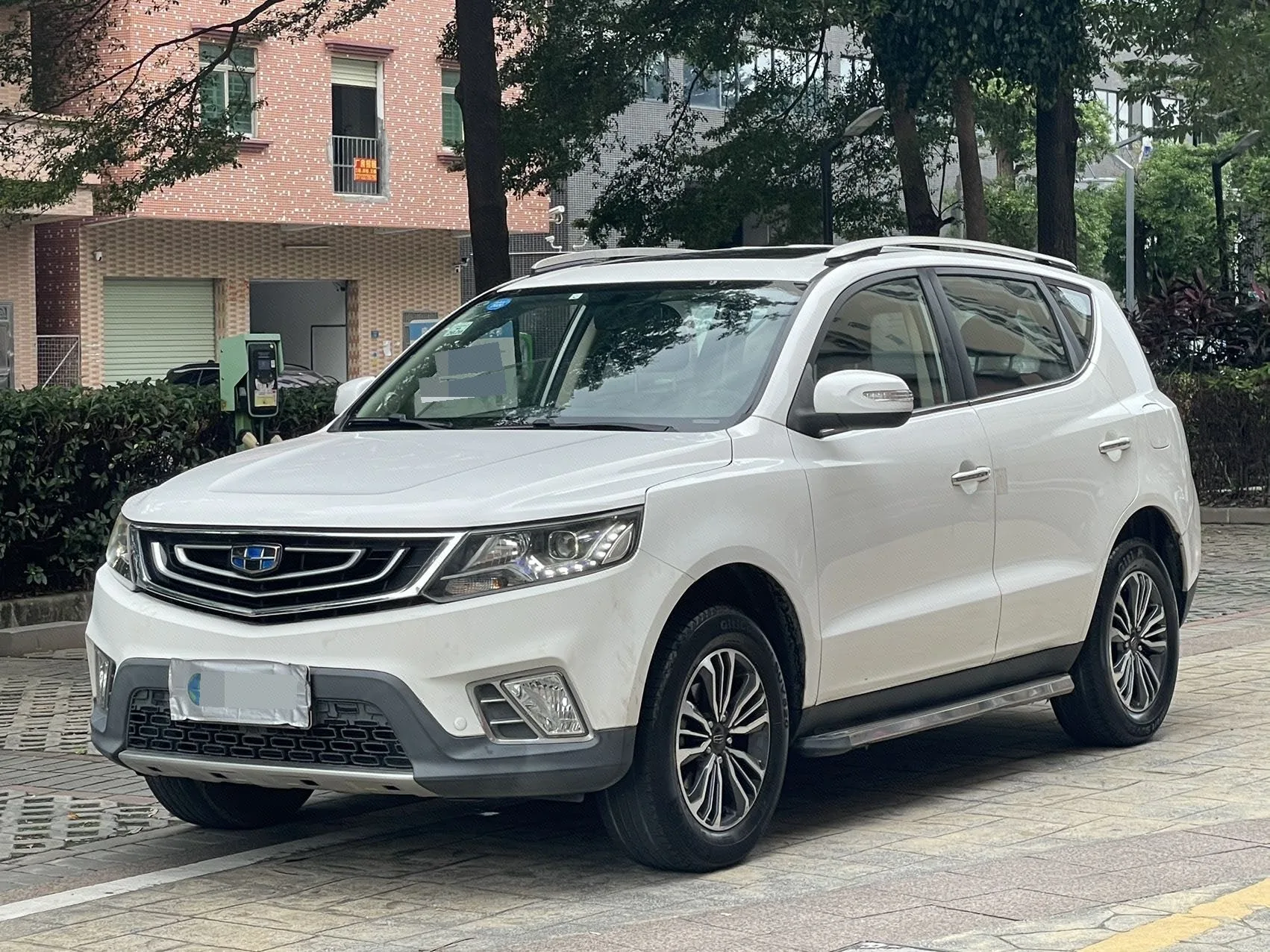 Geely 2016 Vision SUV (X6) 1.8 Premium Edition, Manual Transmission