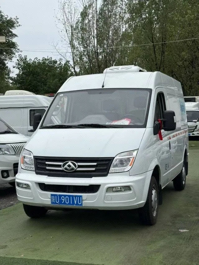 Changjiang 2023 V80 2.0T Classic City Delivery Champion, Short Wheelbase, Medium Roof, 3-Seater, Manual Transmission